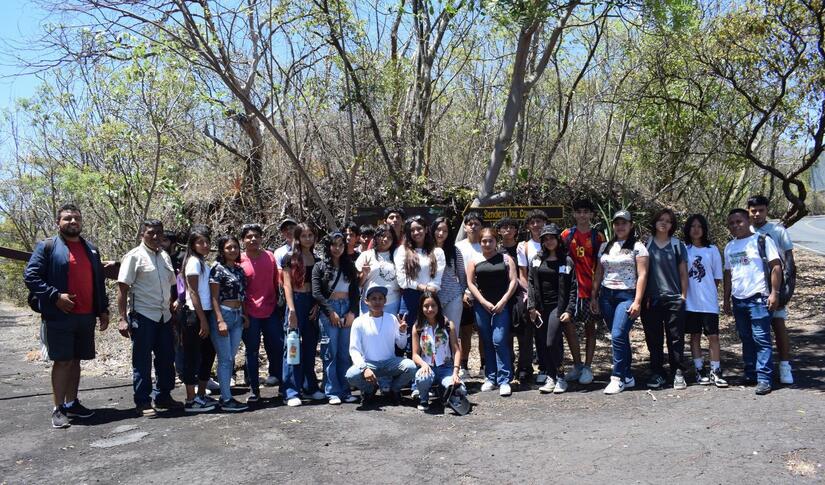 Parque Nacional Volcán Masaya atiende a más de 13 mil 500 turistas durante el primer semestre del 2025