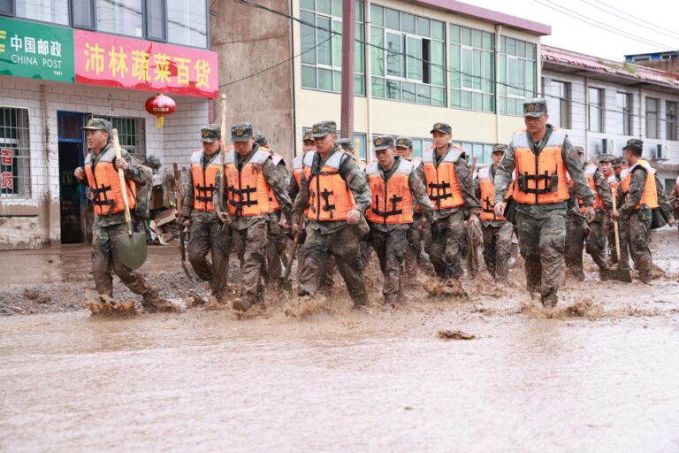 Aluvión en China deja nueve muertos