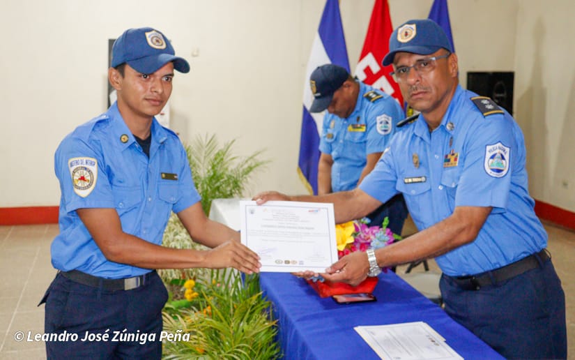 Bomberos fortalecen sus técnicas de investigación de incendios