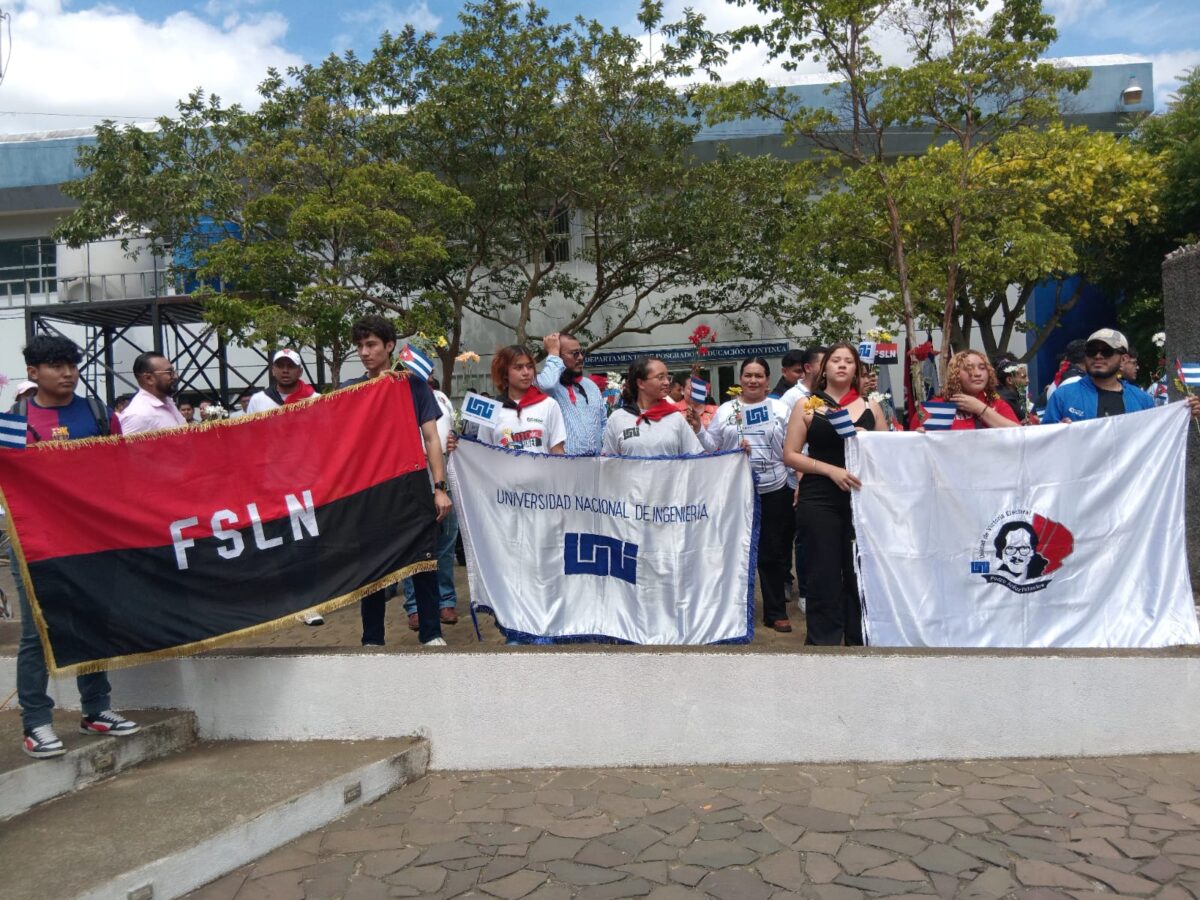 Comunidad universitaria de la UNI rinde homenaje a los comandantes Tomás Borge y Fidel Castro 1
