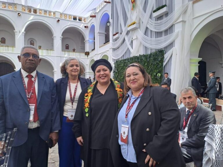 Delegación asiste a Actos del Bicentenario de Bolivia
