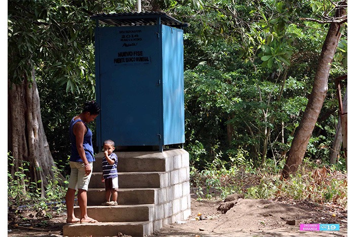 Entregan kit de letrinas a 40 familias en Nandaime