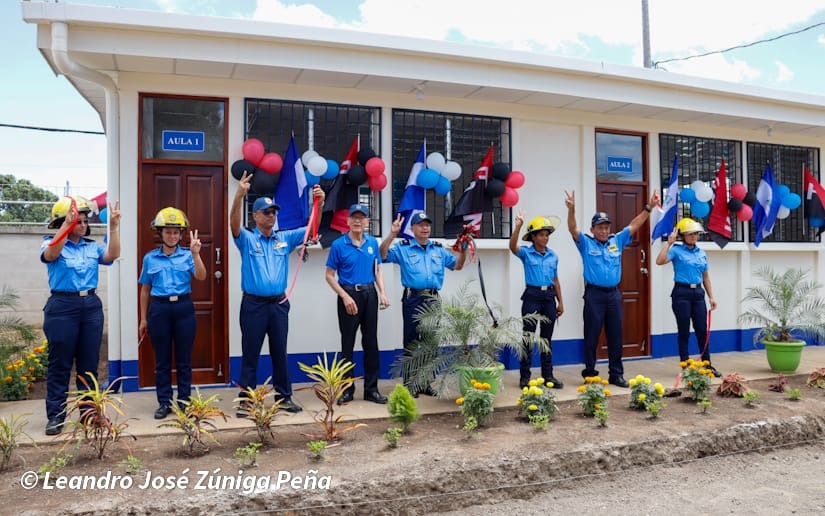 Escuela Nacional de Bomberos Unidos inaugura 900 metros de ampliación