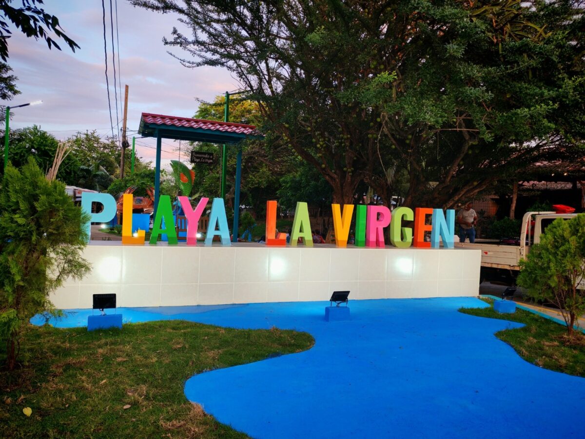 Inauguran primera etapa del nuevo paseo turístico de Playa La Virgen