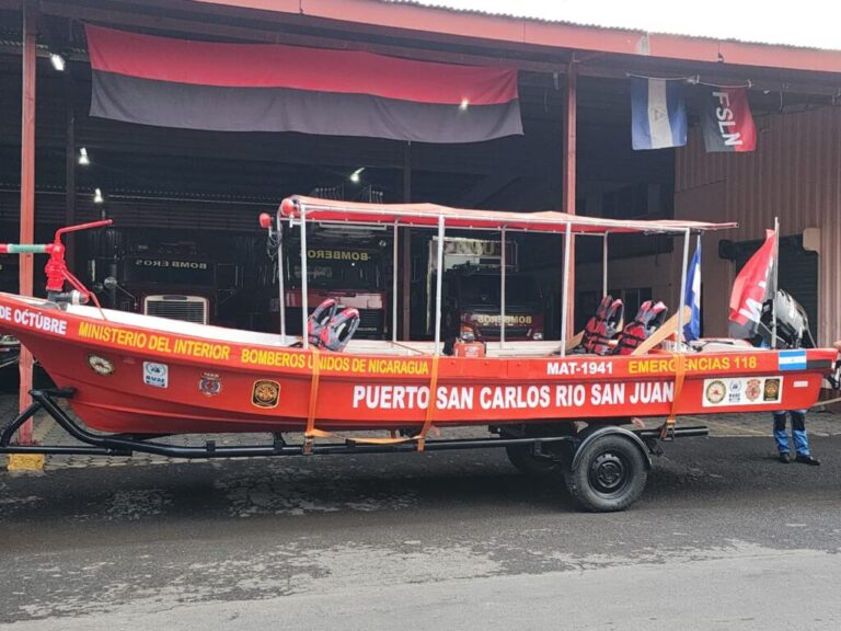 Nicaragua tendrá su primera unidad de bomberos acuática