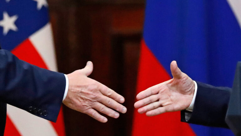 Putin asegura que Rusia y EEUU muestran interés en las negociaciones
