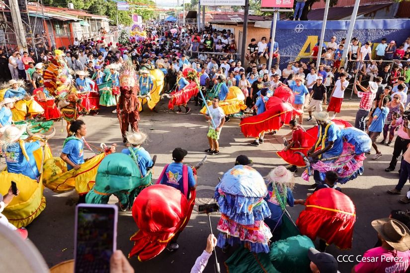 San José Oriental celebra 26 años de la tradición de las Vacas Culonas 3