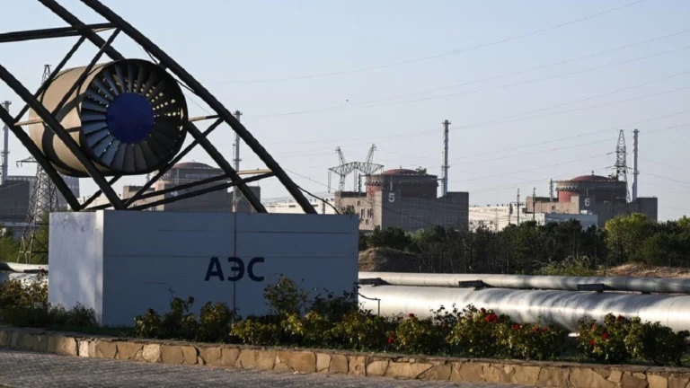 Ucrania ataca cerca de instalaciones de central nuclear Zaporozhie
