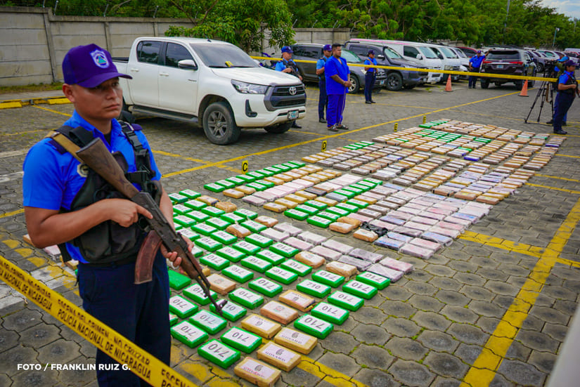 Policía Nacional incauta más de 500 kilos de cocaína