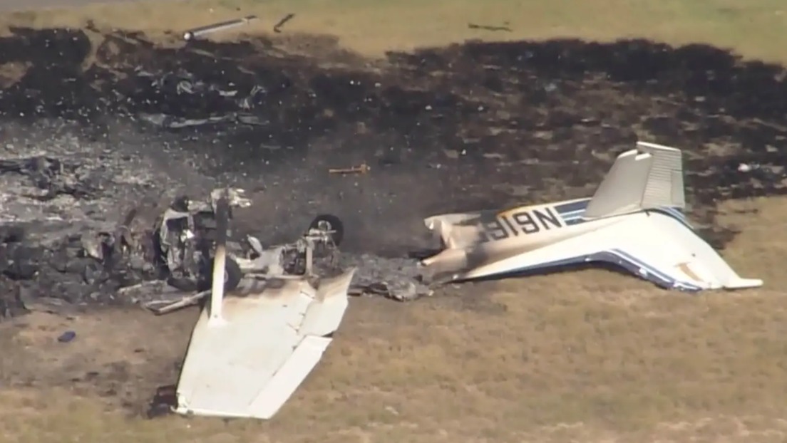 Colisión entre dos aviones deja 1 muerto y tres heridos en EEUU