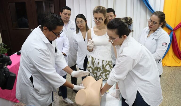 Especialistas rusos capacitan a médicos nicaragüense