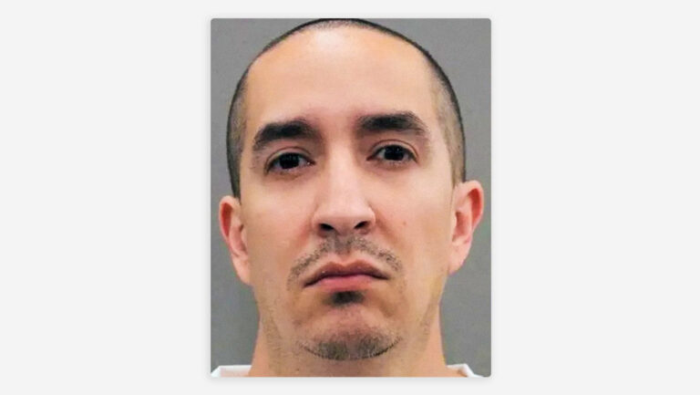 Hombre muere antes de recibir condena por asesinato de su pareja