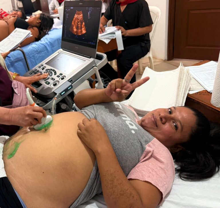 Más de 5 mil atenciones garantizadas en la Mega Feria de la Mujer