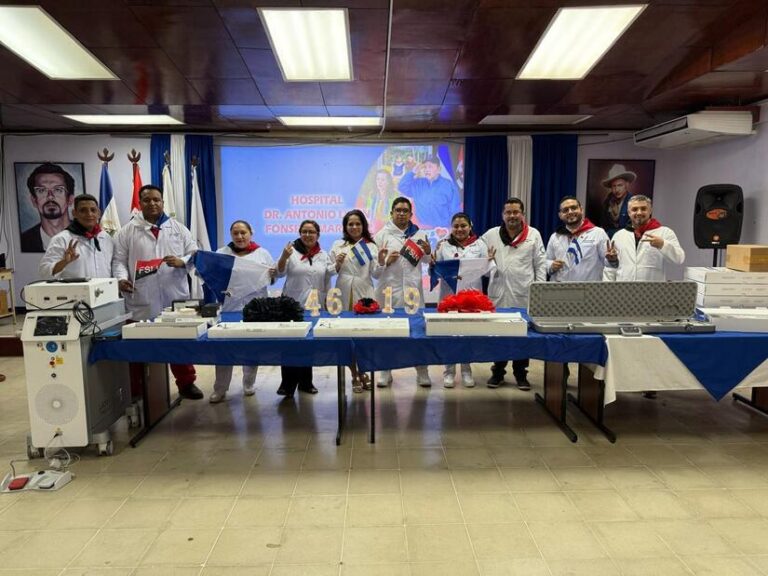 Nicaragua incorpora tecnología médica avanzada para tratar a pacientes con cálculos renales