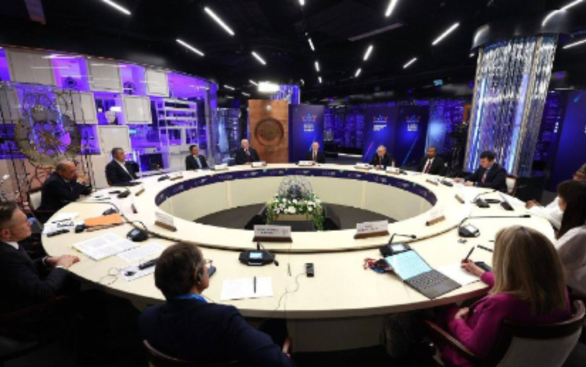 Una delegación del Gobierno de Nicaragua participa en la Semana Atómica Mundial organizada por la Corporación Estatal de Energía Atómica de Rusia (ROSATOM) anunció la Copresidenta, Rosario Murillo.