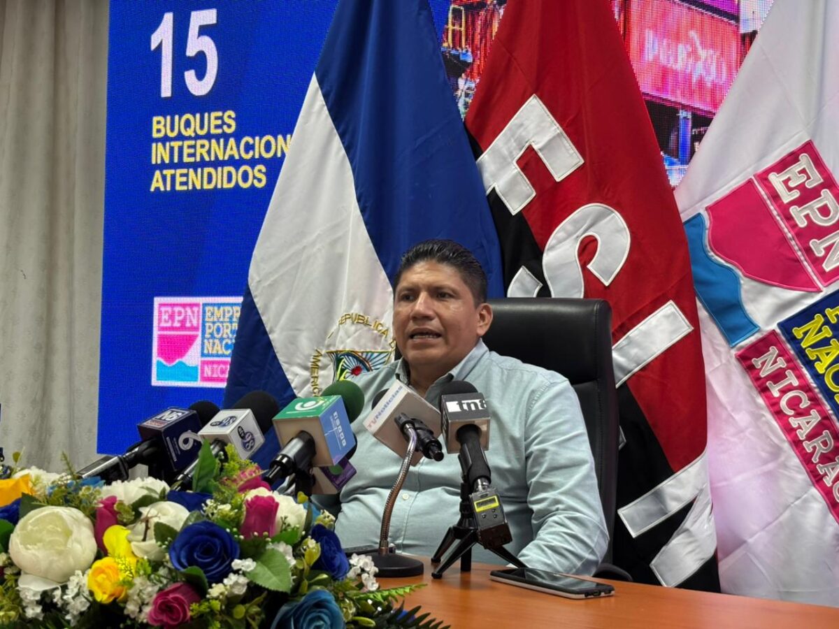 Puertos Comerciales reciben más de 100 mil toneladas métricas de carga internacional