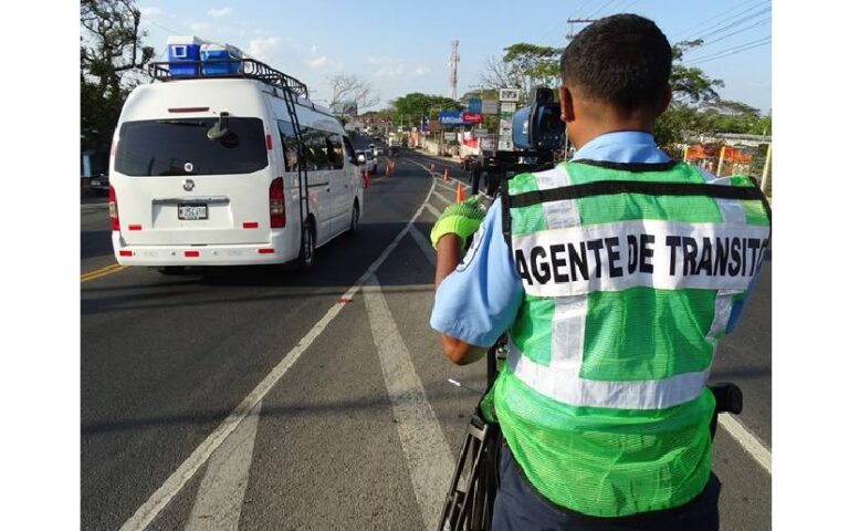 Tránsito reporta mil 252 colisiones en el país