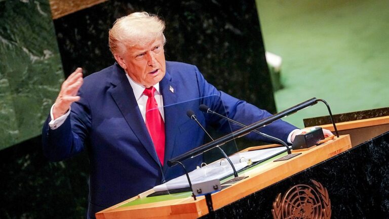 Trump advirtió que destruirá a los “terroristas de Venezuela”