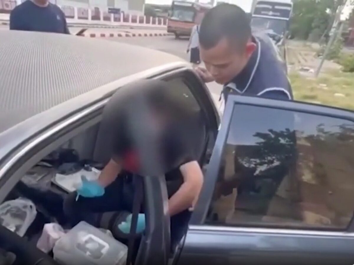 Detienen en Tailandia a un hombre que realizaba cirugía del pene en su auto