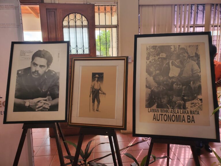 En octubre se recuerda con orgullo a los Héroes y Heroínas  