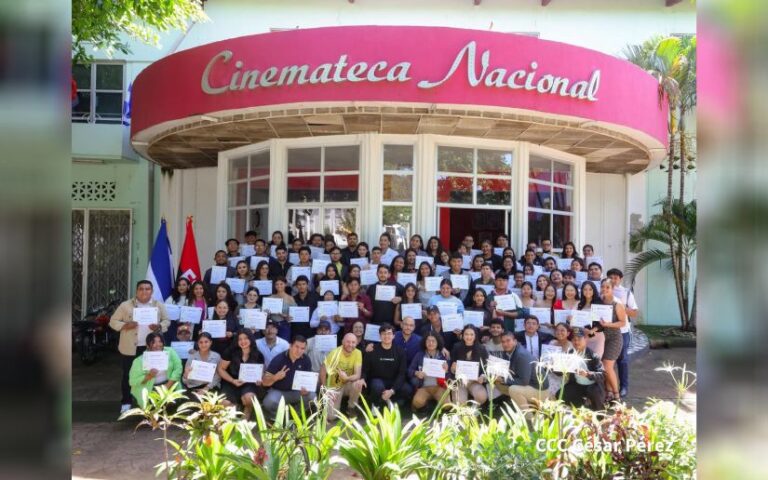 Finalizó el taller de capacitación entre comunicadores sandinistas y de RT en Español, así lo destacó este viernes, la Copresidenta del país, Rosario Murillo.