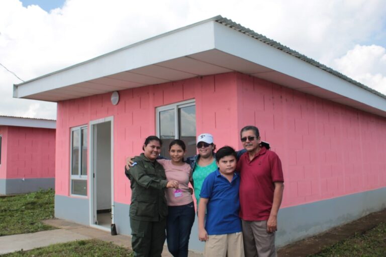 INVUR avanza con entrega de 87 nuevas viviendas en la Urbanización Nuevas Victorias