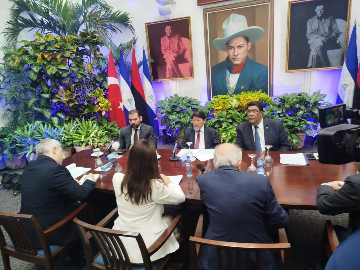 Nicaragua y Türkiye buscan fortalecer cooperación bilateral