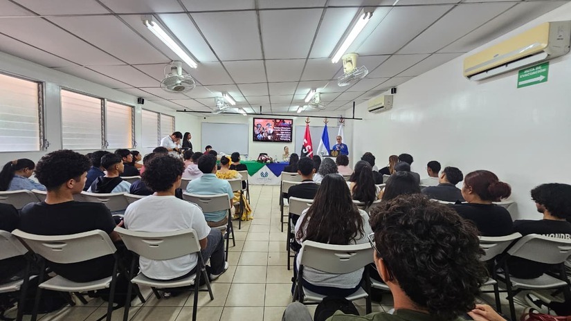 Resaltan el legado heroico del pueblo en Octubre Victorioso