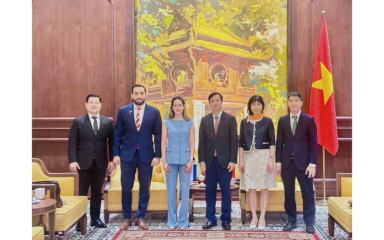Nicaragua fortalece cooperación científica y tecnológica con Vietnam