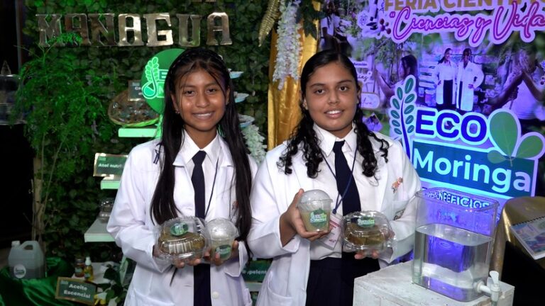 Feria de Experimentación Científica reúne a 70 estudiantes