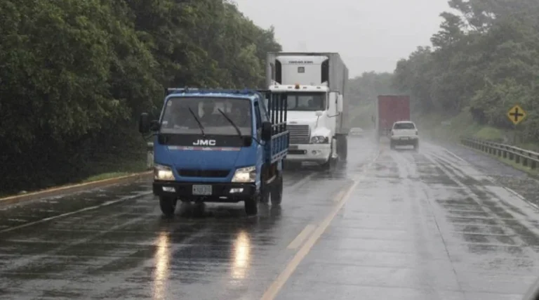 Onda tropical generará más lluvias en Nicaragua
