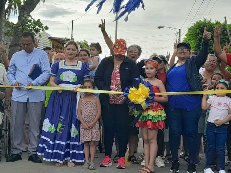 Alcaldía mejora la conectividad en Villa Feliz con cinco nuevas calles