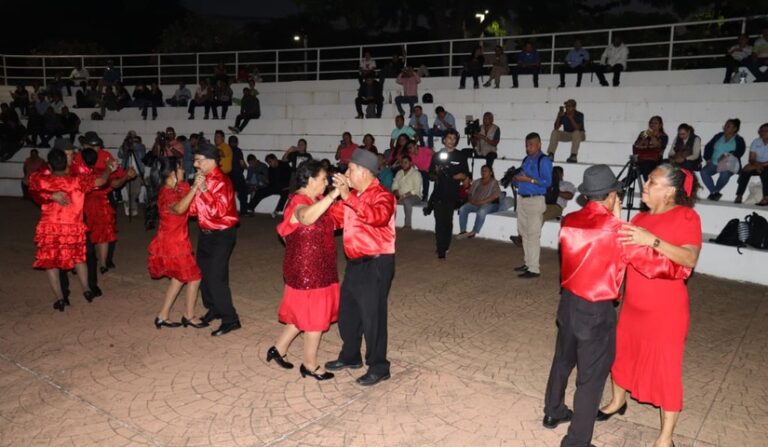  “Boleros del Alma” en homenaje a Marina Cárdenas
