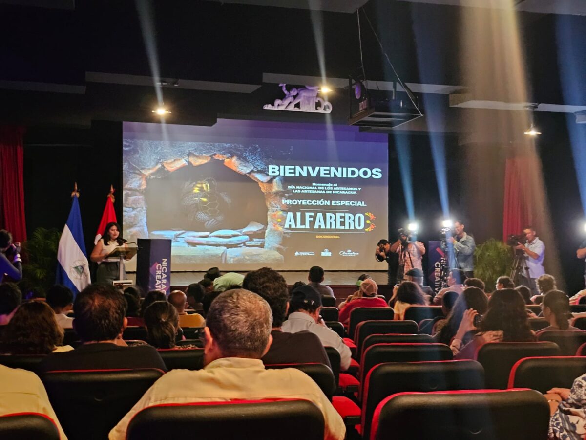 Celebran el Día de los Artesanos con una proyección 