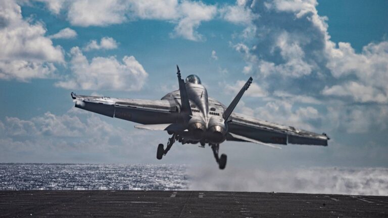 Cuba y Venezuela denuncian amenaza de ataque de EE.UU.