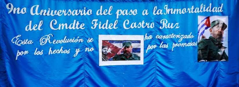 Estudiantes rinden homenaje al Comandante Fidel Castro