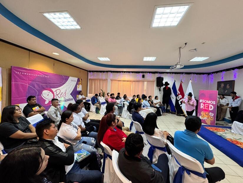 Jóvenes comunicadores conmemoran legado del Comandante Carlos Fonseca Amador