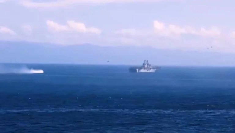 Petro denuncia silencio internacional ante ataques de EE. UU. en el Caribe