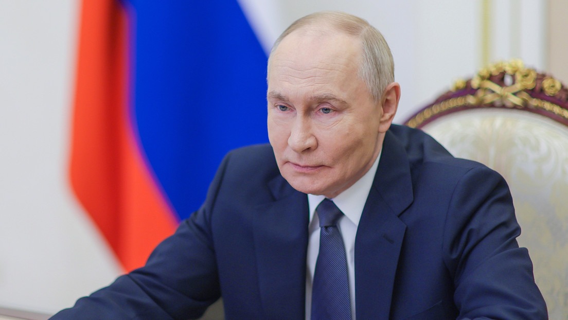 Putin participa en instalación de la 1ra central nuclear de Egipto