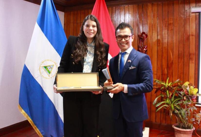 Recibimos al embajador de la República de Indonesia
