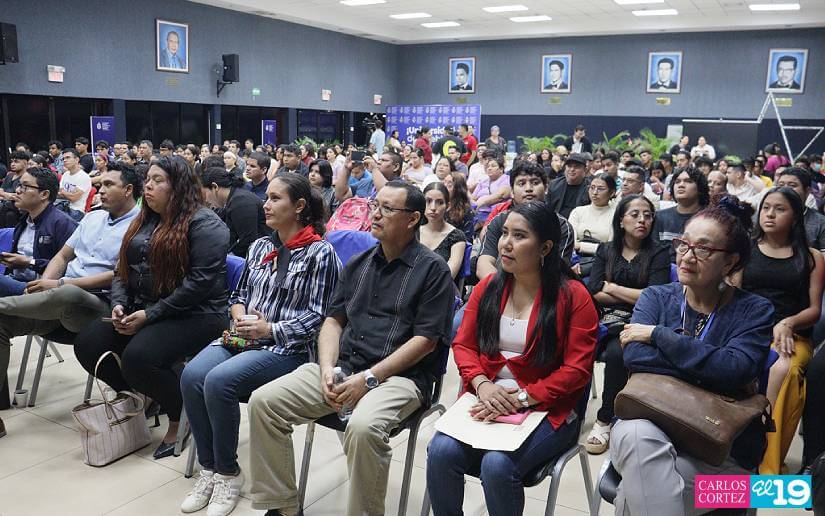 Rinden homenaje a la labor del músico nicaragüense