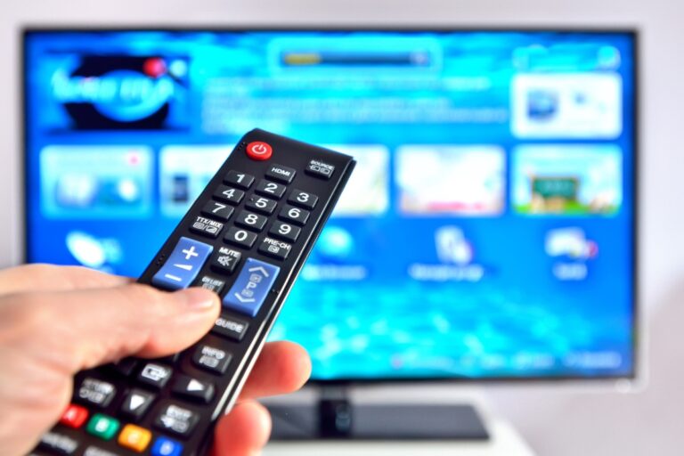 Se lleva sorpresa al comprar un televisor en Temu