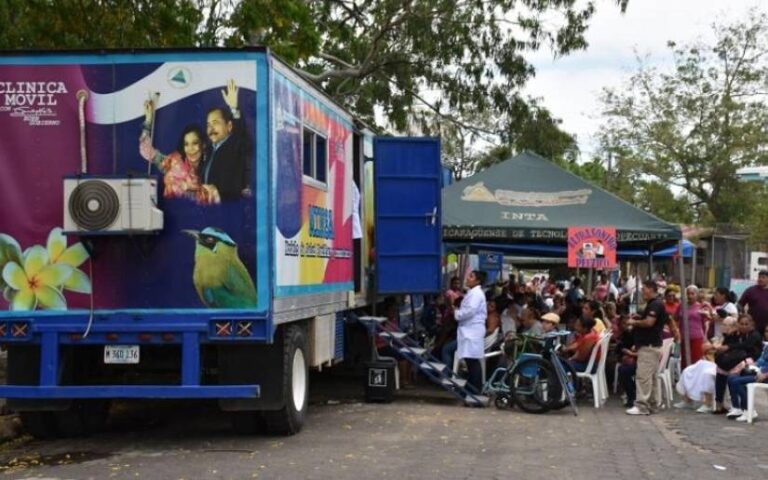 Ferias de Salud y Clínicas Móviles llegarán a más de 132 mil familias en todo el país