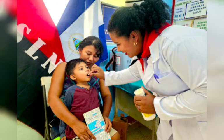 Celebración de 19 años de Pueblo Presidente con Ferias de Salud en todo el país