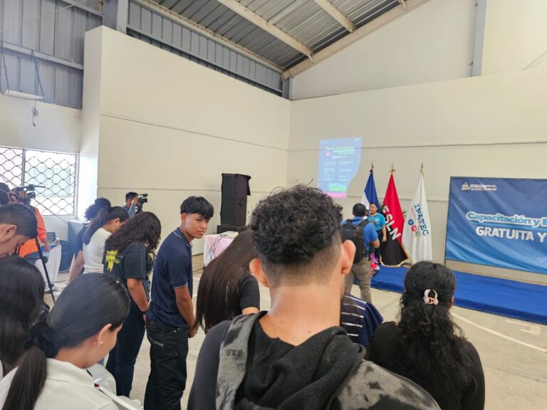 Centro Tecnológico Hermana Paquita oferta 4 carreras 