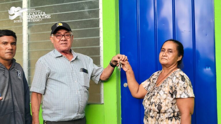 Doña Juana Ramírez recibirá Navidad con una vivienda digna
