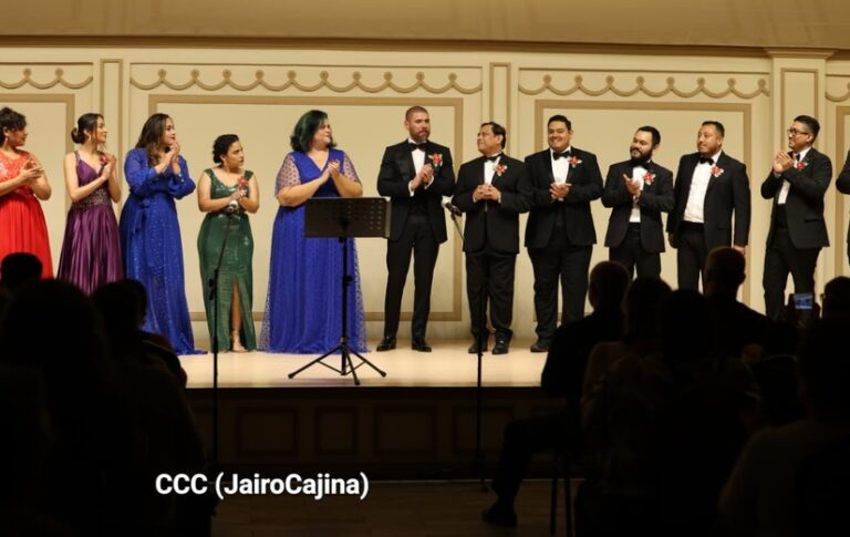 INCANTO realiza su Concierto Navideño 2025