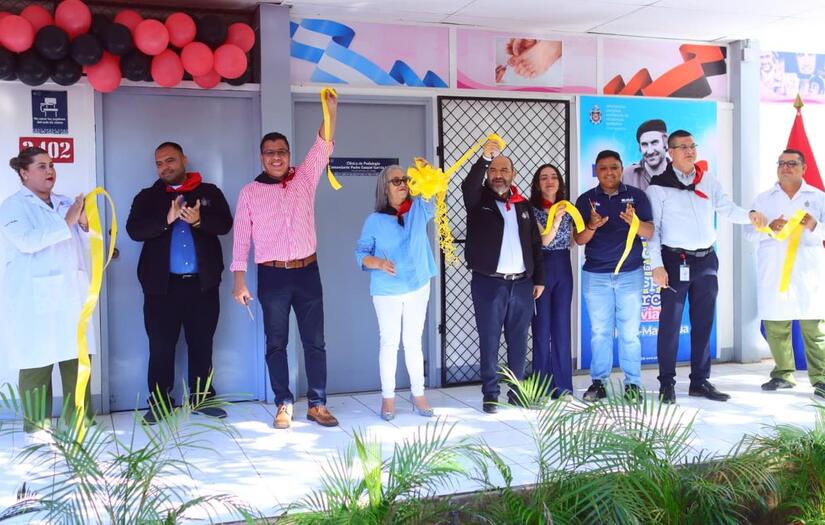 Inauguran clínica para la formación de anestesia y enfermería