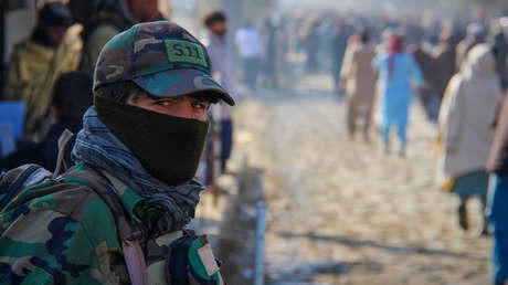 Niño de 13 años ejecuta al asesino de su familia frente a 80 mil personas