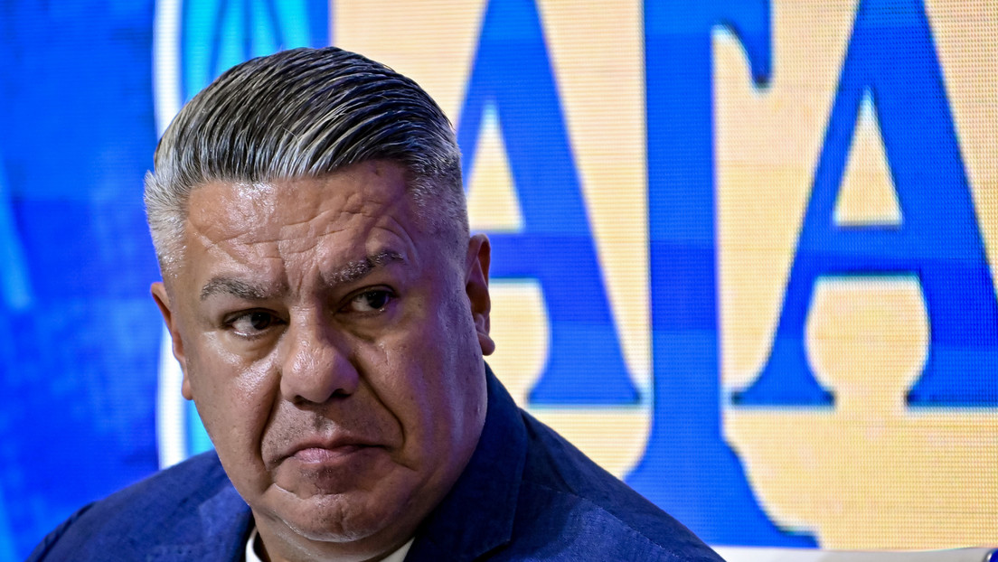 Policía de Argentina investiga clubes de fútbol